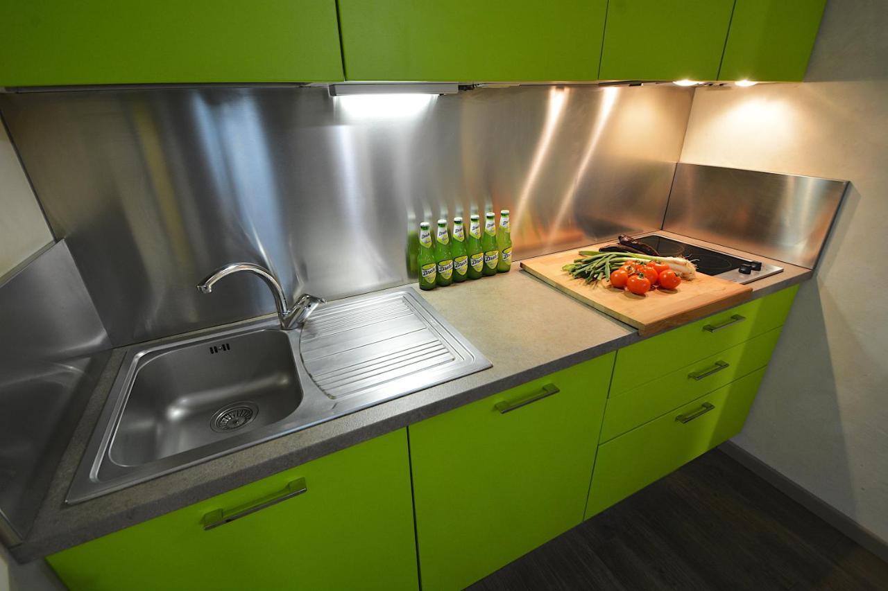 One-Bedroom Apartment (5 Adults),743811475:JPEG